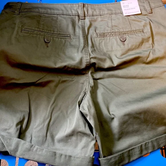 New With Tags - Picture 2 of 2